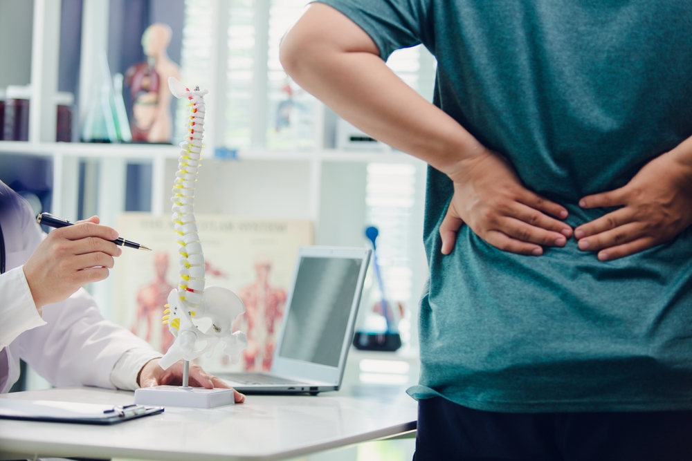 Back Pain Clinic Near Me, Glenview: Say Goodbye to Daily Pain Today